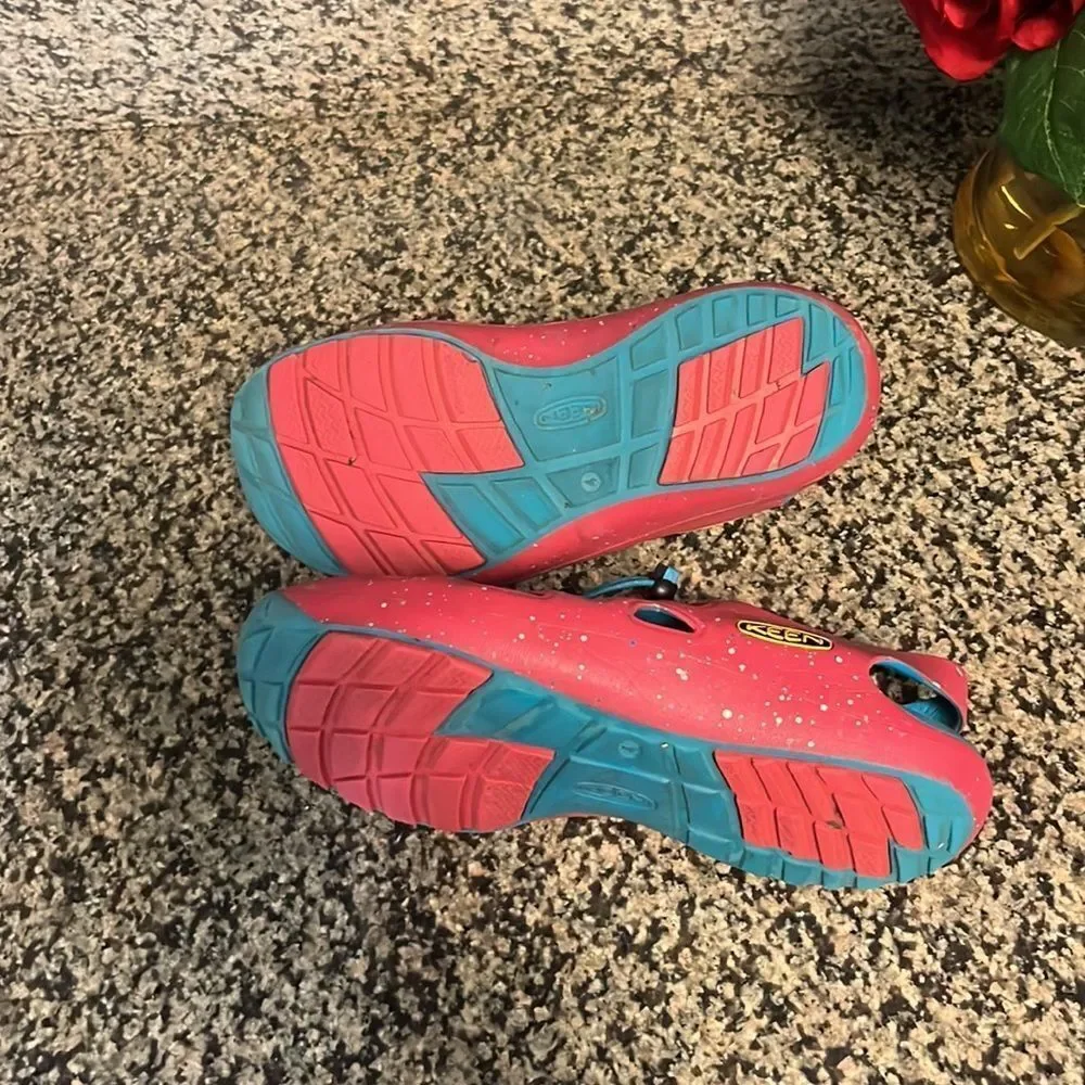 GIRLS KEEN SANDALS